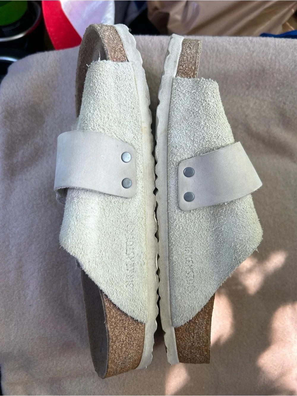 Birkenstock Kyoto Cream Suede Cross-Strap Slide Sandals size 7(38)